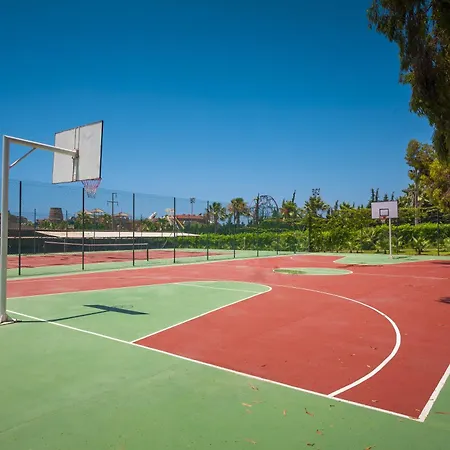 Club Turan World - Kids Concept Sidé