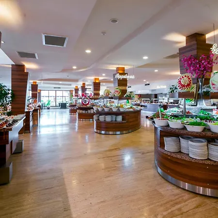 Club Turan World - Kids Concept 5* Sidé