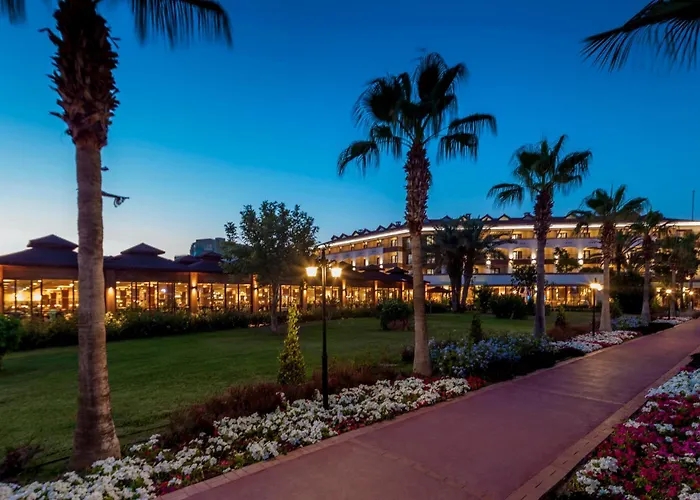 Club Turan World - Kids Concept ホテル