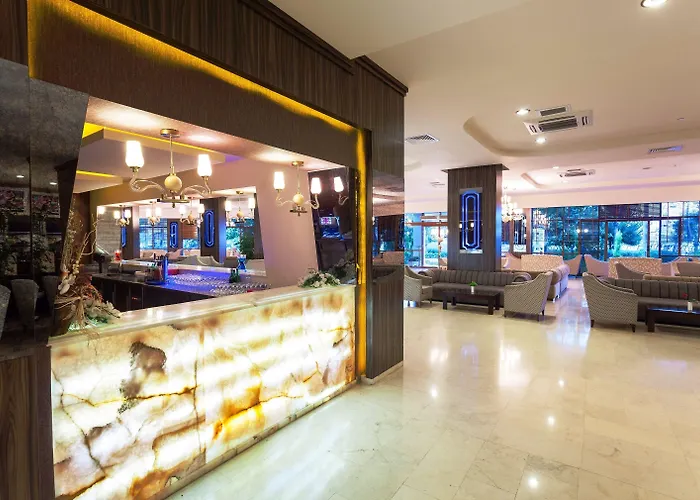 图兰王子世界俱乐部儿童概念酒店 5* 锡德